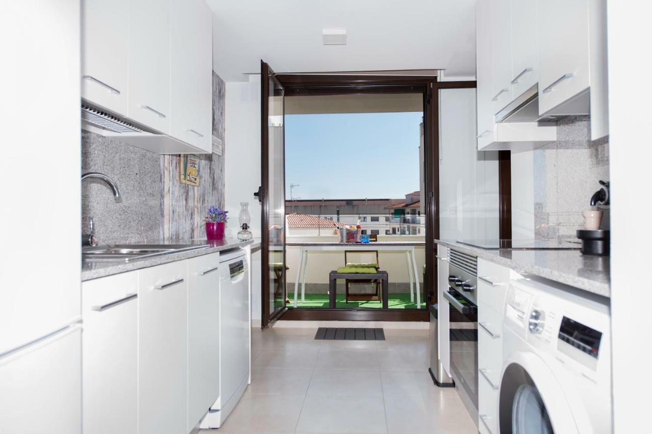 New With Big Terrace 9 Min Walk To 6 Min Supermarket Apartment *